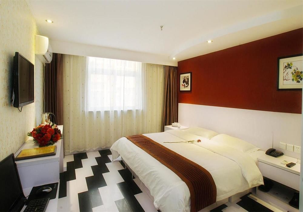 Xi'An Hometown Runtu Business Hotel Esterno foto